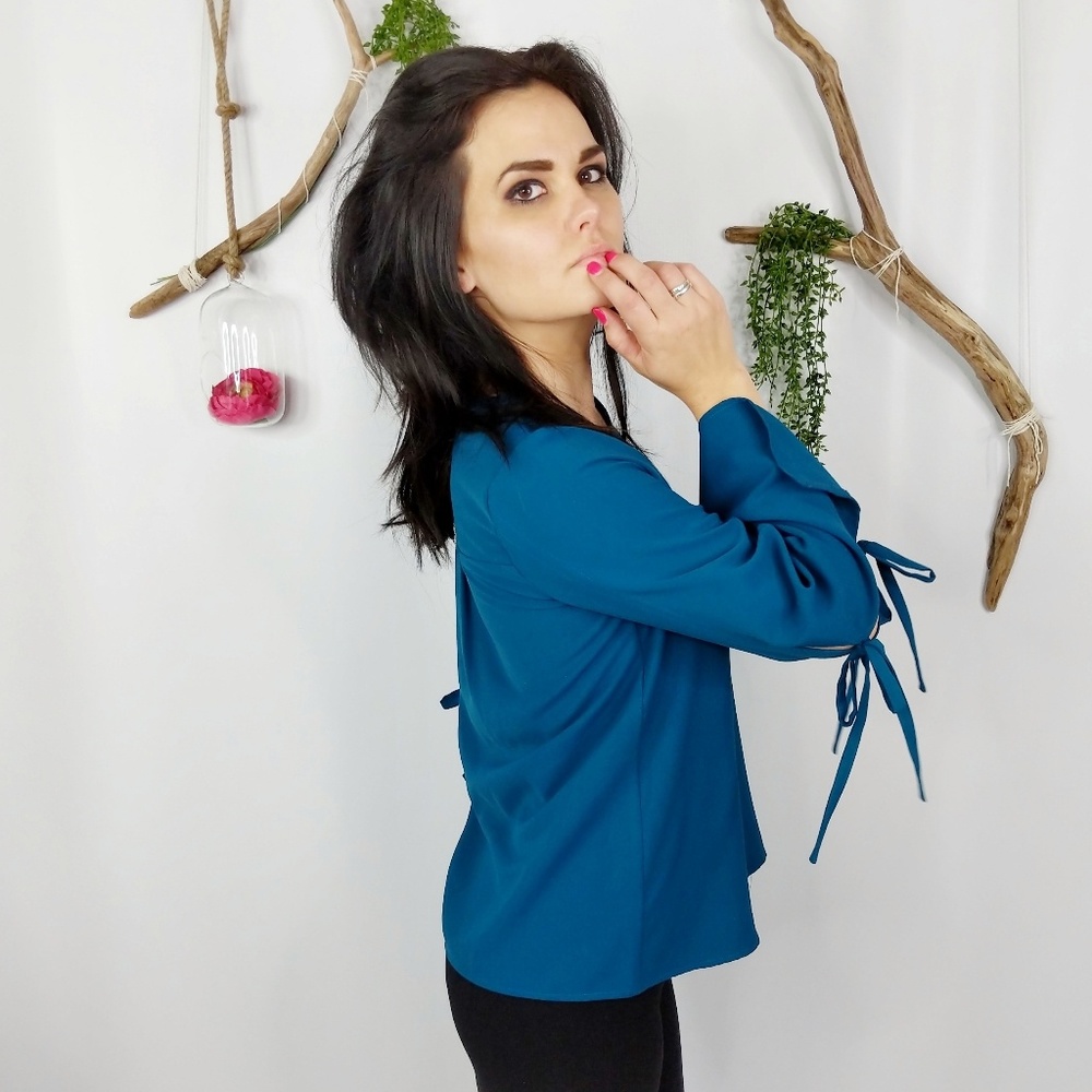 Eden Society turquoise tie flared sleeve top #0746